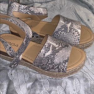 Soda Shoes - Platform sandals snake print Soda Shoes - Platform sandals snake print